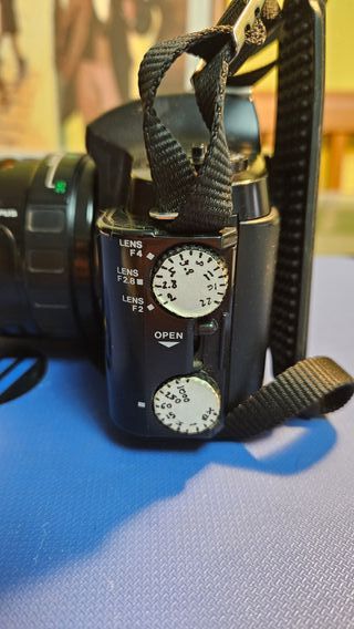 Cámara Fotográfica Olympus OM-101