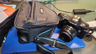 Cámara Fotográfica Olympus OM-101