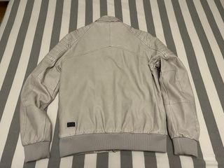 Cazadora Koröshi&Co. beige talla L
