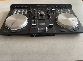 Hercules Universal DJ Controladora