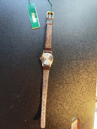 Reloj Puma vintage dorado