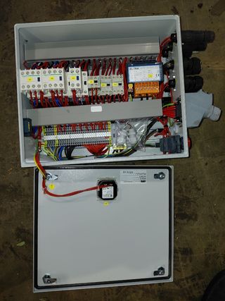 Cajas eléctricas industriales