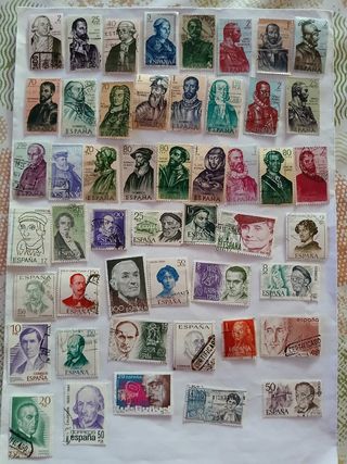 LOTE DE MÁS DE 360 SELLOS DE ESPAÑA