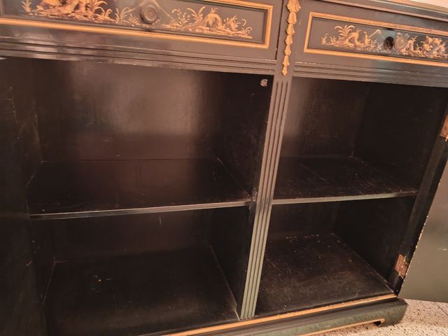 Roupeiro lacado chinês - Preto/Dourado