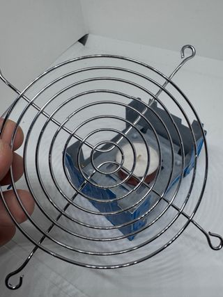 Parrilla portátil plegable para velas