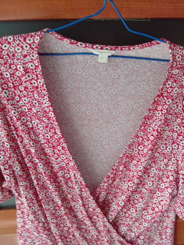 Vestido rojo con flores - verano