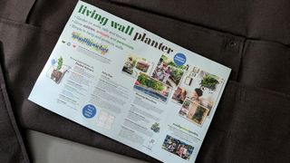 Woollypocket Jardinera vertical marrón