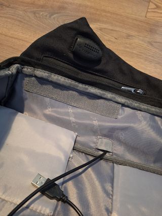 Mochila antirrobo CoolBell negra