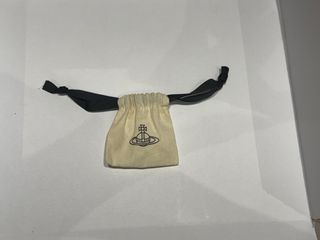 Collar Vivienne Westwood perlas