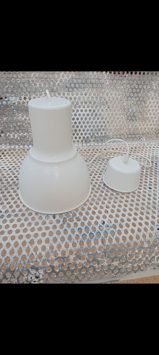 Lámpara techo Ikea blanca metal