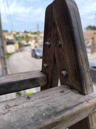 Escalera antigua madera
