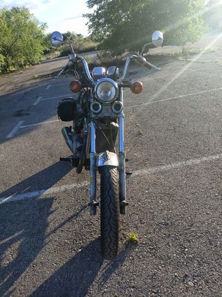 Kawasaki Vulcan 500 Custom