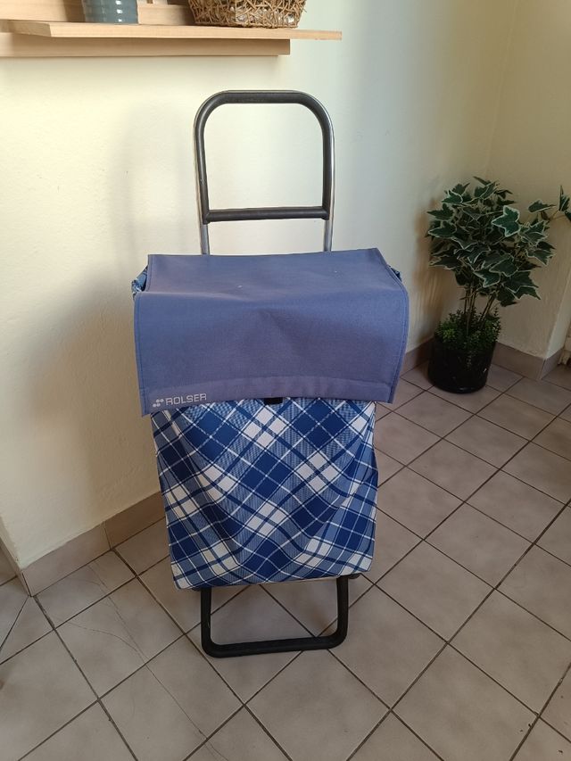 Carro de la compra plegable azul y blanco