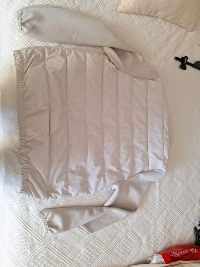 Cazadora Álvaro Moreno beige