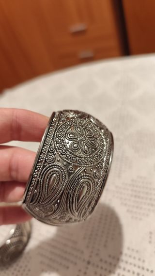 Pulseras plateadas boho: 2uds