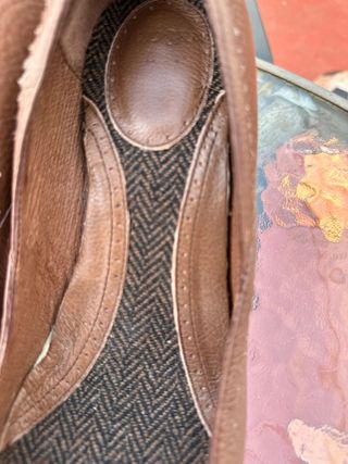 Zapatos mocasines de tacón. Retro. Piel marrón