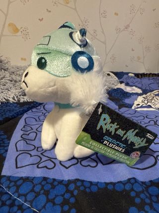 Peluche de Snuggles de Rick & Morty
