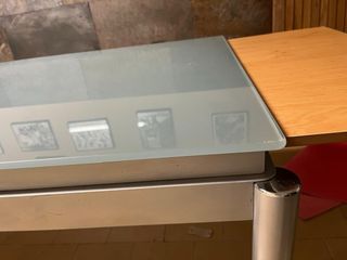 Mesa cocina cristal templado.