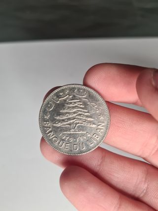 2 Monedas antiguas: Italia & España