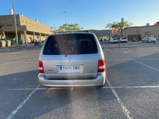KIA Carnival 2005
