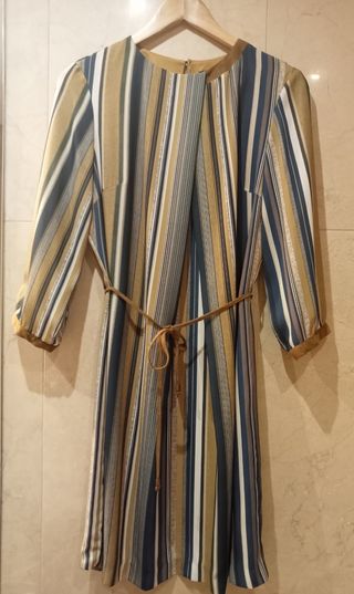 Vestido rayas t44 con antelina, marca Merletti