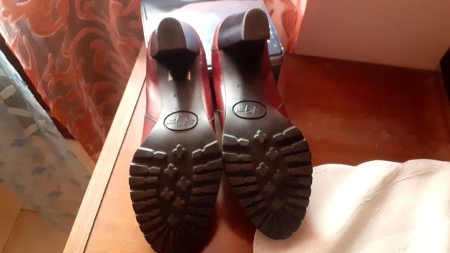 Stivaletti donna eleganti rossi