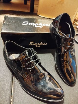 Zapatos Oxford Smokies Charol Negro