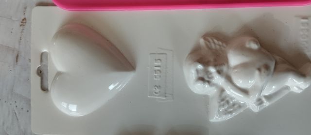 Stampi cuori silicone e plastica