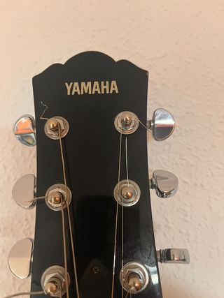Guitarra eléctrica Yamaha
