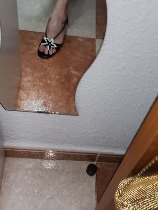 Zapatos negros con flor - tacón