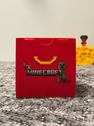 Figura Minecraft Oro