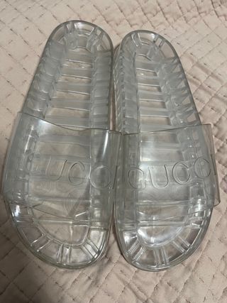 Chanclas Gucci transparentes talla 9.5