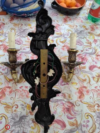 Applique a muro vintage dorata