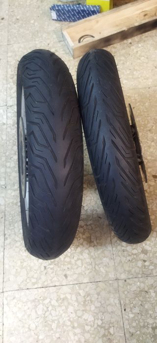 Ruedas Honda SH 125 - año 2017
Compatibles ABS