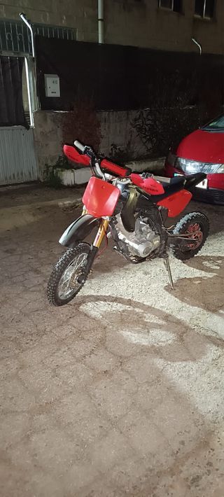 Pit bike 190cc 14” y 12”
