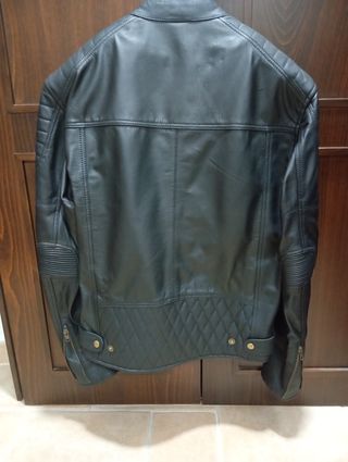 Chaqueta cuero moto negra
