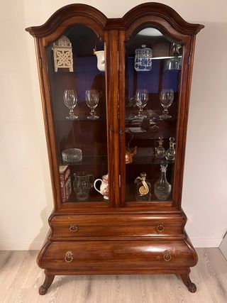 Vitrina Clásica Madera Caoba