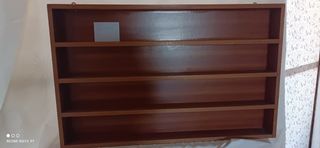 Estantería madera miniaturas