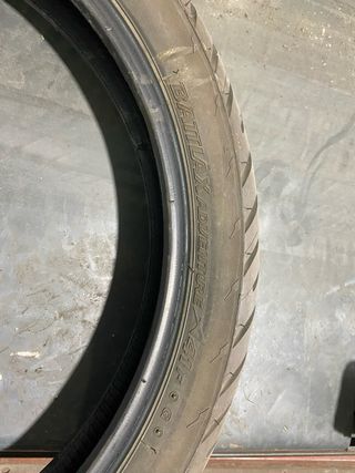 Neumático Bridgestone 110/80 R19