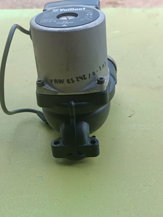 Bomba Vaillant VP5/2 Grundfos