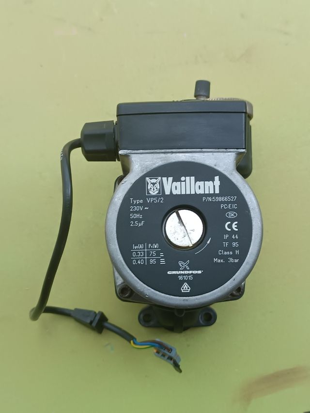 Bomba Vaillant VP5/2 Grundfos