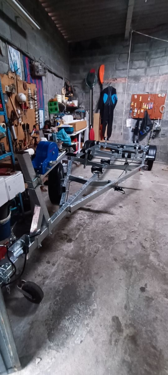 Remolque náutico 5,5m