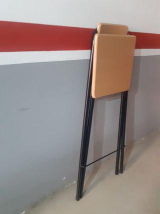 Taburetes plegables  Tamburete plegable