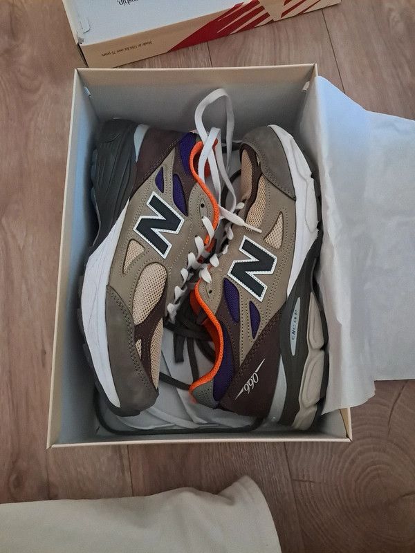 NEW BALANCE 990 V3