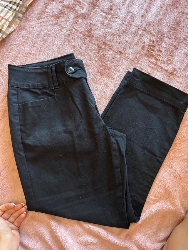 Pantalones pirata negros