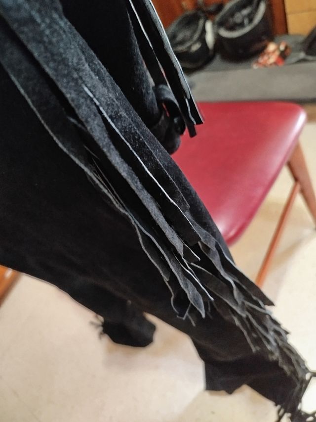 Pantalones ante negros flecos Cuero 100%