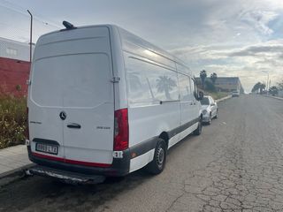 Mercedes-Benz Sprinter 2022