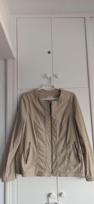 Chaqueta vaquera beige
