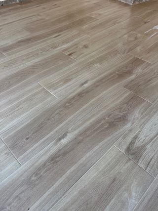 solados de suelos ceramicos