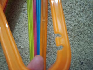 12 Perchas Plásticas Colores